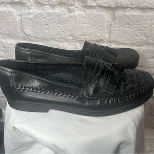 Giorgio Brutini dress shoes size 11‎